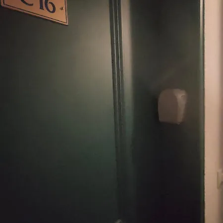 2-4 Personnes Coeur De Lägenhet *